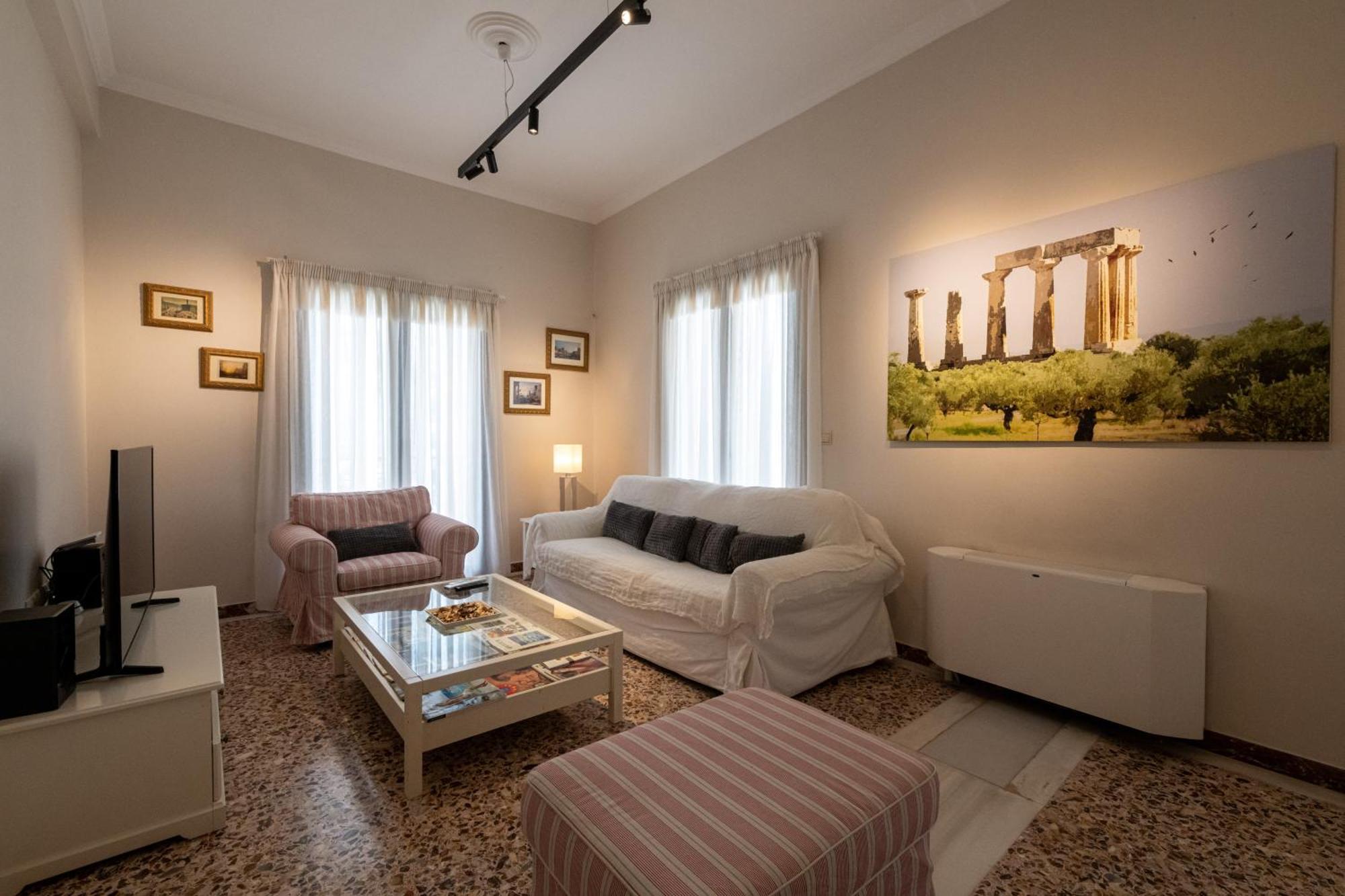 The Mansion - Kalamata Mediterranean Villas Exterior photo